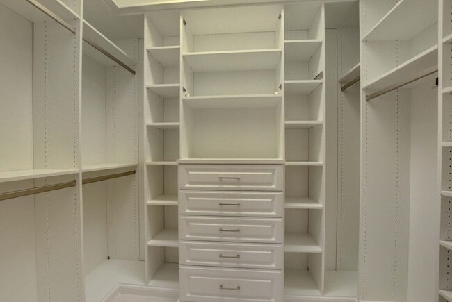 Building Photo - 10075 Umberland Pl