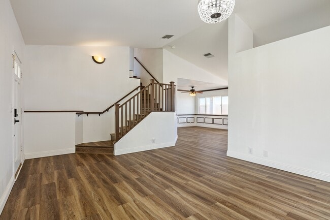Building Photo - 3 bed plus Office room, 3 bathroom single family house. Solar panels help reduce electric bills.