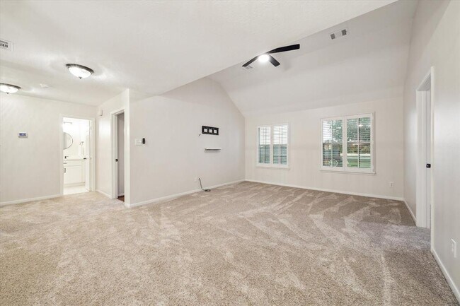Building Photo - 2350 Seamist Cir