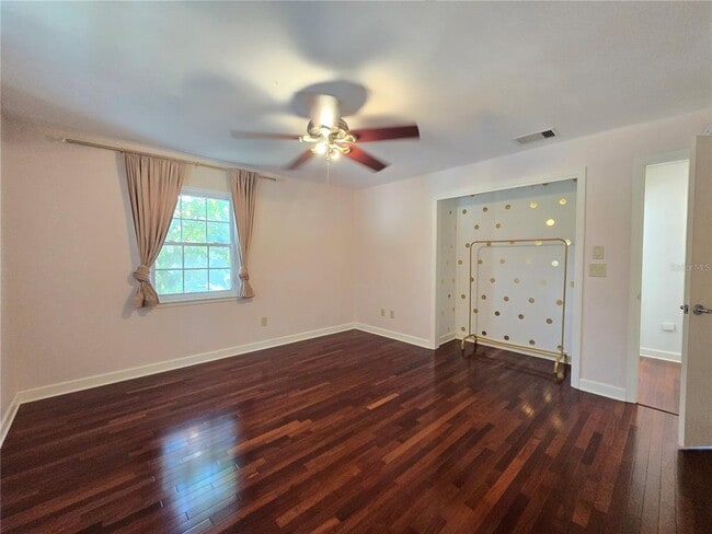 Building Photo - 300 Cypress Creek Cir