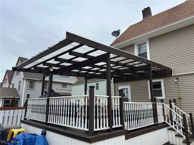 Building Photo - 1460 Elmwood Ave