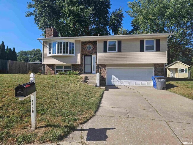 Primary Photo - 2530 Saint John Ct