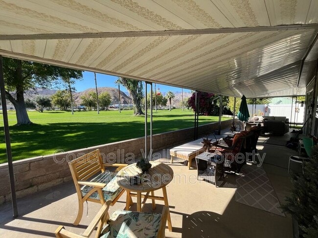 Building Photo - 421 S Paseo Laredo