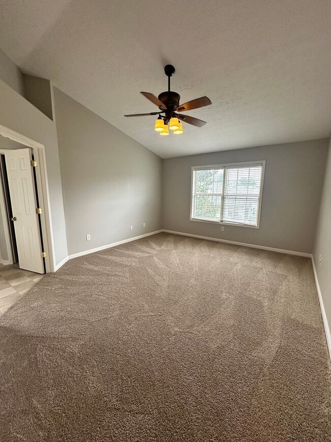 Building Photo - 9215 Eminence Ct