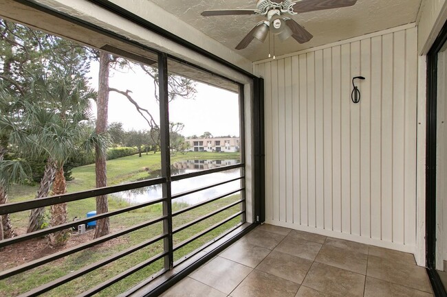 Building Photo - 4464 Oak Terrace Dr