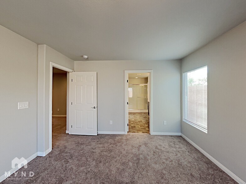 Building Photo - 9897 Panther Hollow St