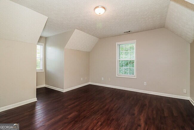 Building Photo - 201 Brick Mill Dr