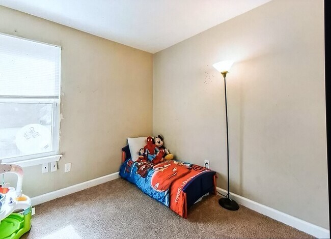 Building Photo - 5738 Rivermill Cir