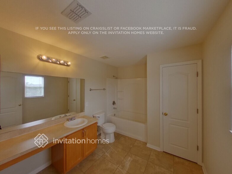 Building Photo - 18744 Litzau Ln