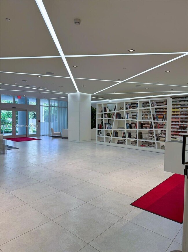 Building Photo - 4250 Biscayne Blvd