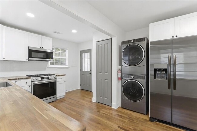 Building Photo - 2762 Oldknow Dr NW