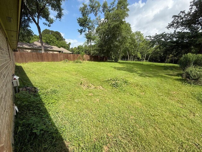 Building Photo - Lovely 3-bed/2-bath in Tyler near Lindale!