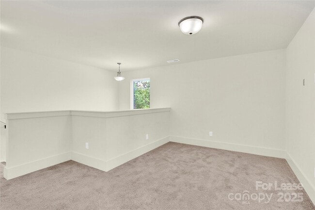 Building Photo - 207 Aspire Cir