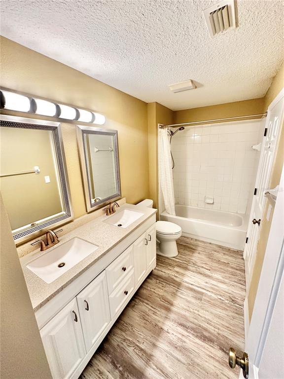Building Photo - 12249 Country White Cir