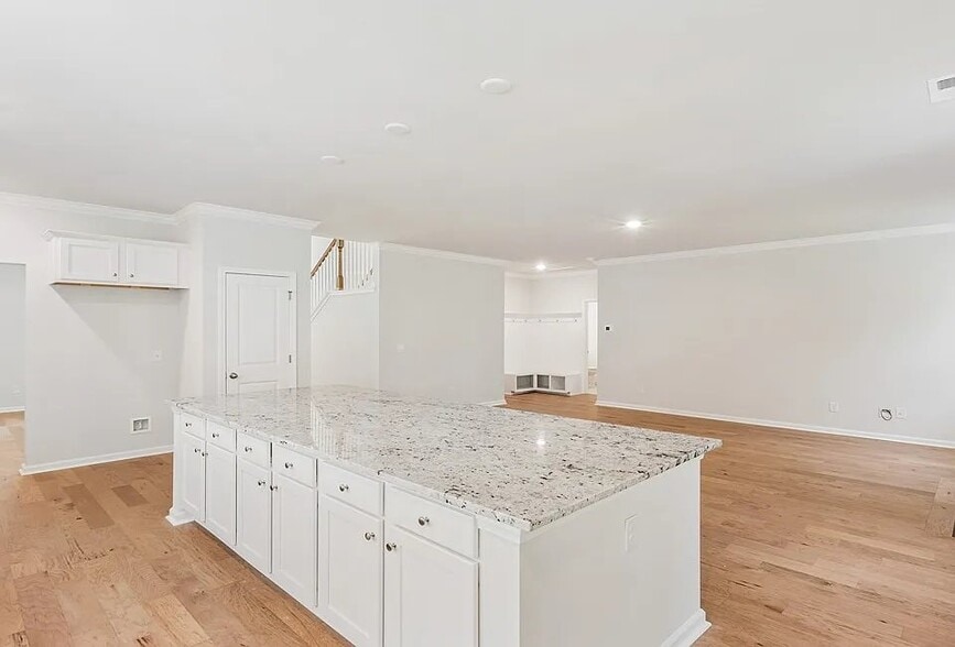 Building Photo - 187 Cherry Grv Dr