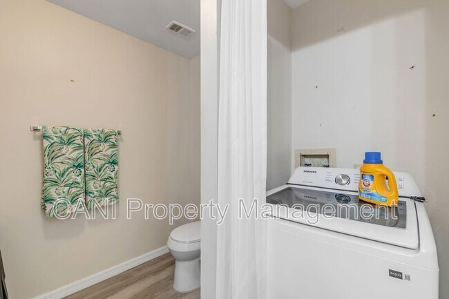 Building Photo - 1601 Big Tree Rd