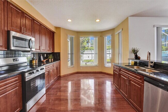 Building Photo - 10730 NW 56th Ct