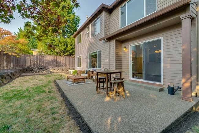 Building Photo - Spacious 4BR / 3BA Home in Desirable Bethany Area
