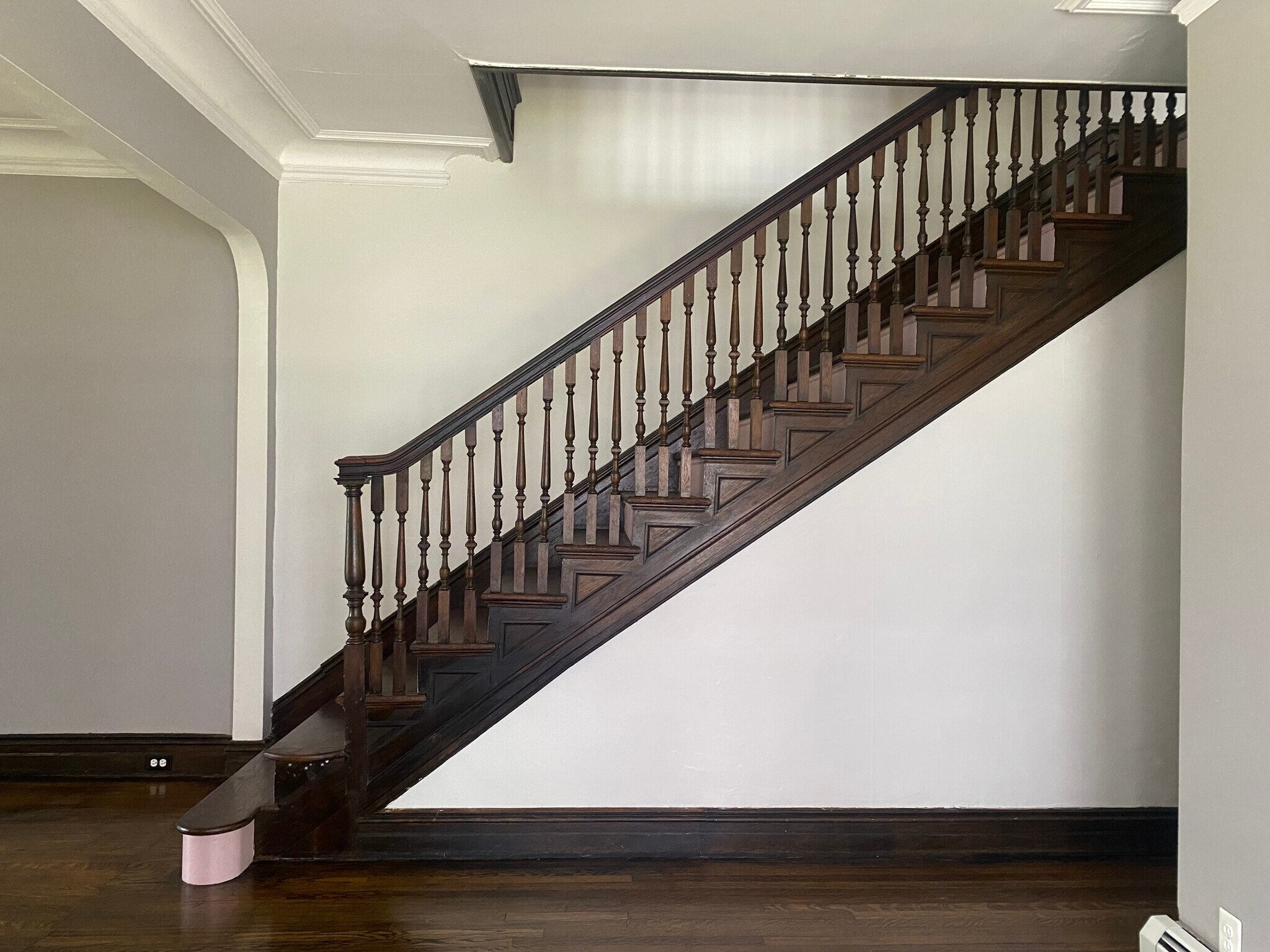 Building Photo - 104 Manning Blvd