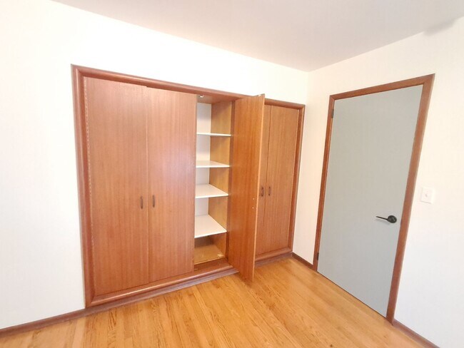 Building Photo - $2,300 - 3 Bed / 2 Bath Rancher Home in Perry District