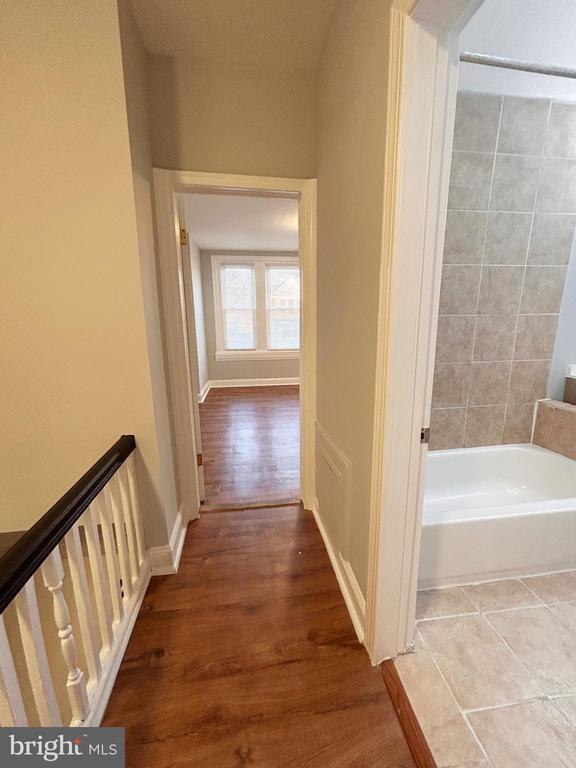 Building Photo - 2512 S 66th St