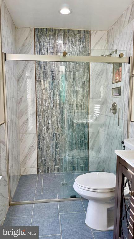 Building Photo - 17 Jill Ct