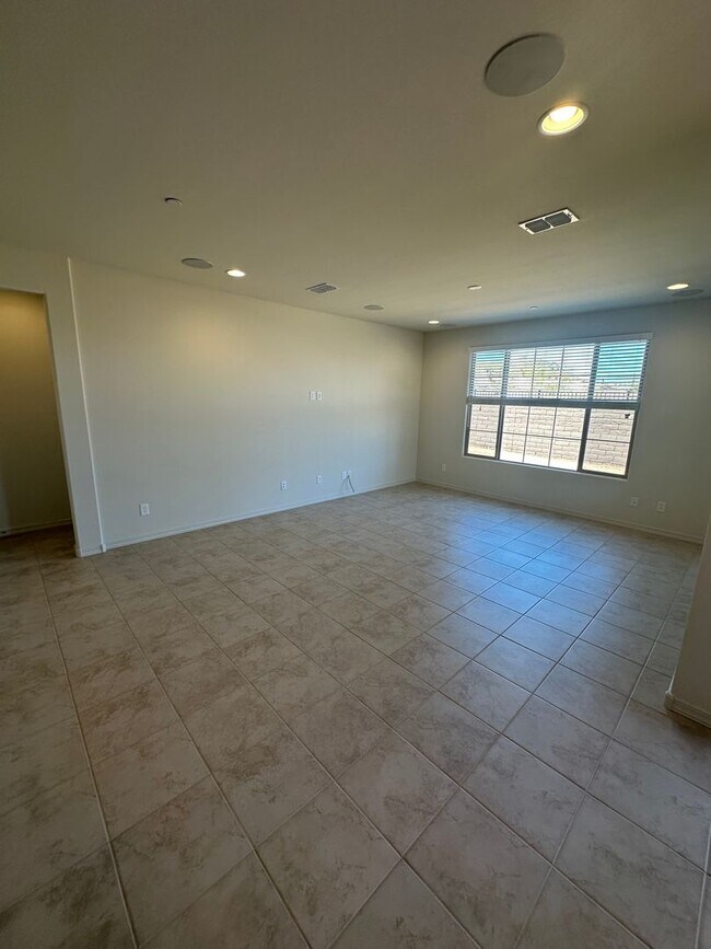 Building Photo - BRAND NEW ++ 2026 BUILT PEORIA HOME ++ 4 BED + DEN, 3 BATH ++ POOL