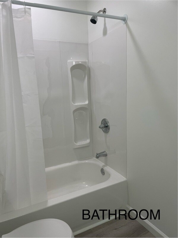 Building Photo - 2505 Delaware St