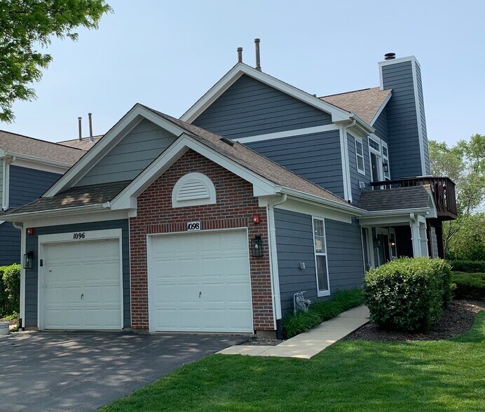 Primary Photo - 1098 Camden Ct