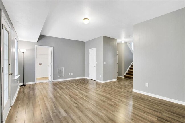 Building Photo - 1411 Cumberland Creek Ln SW