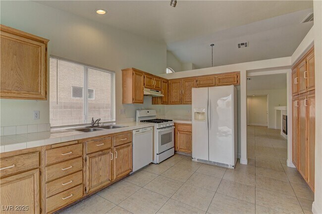 Building Photo - 4404 Wild Honey Ct