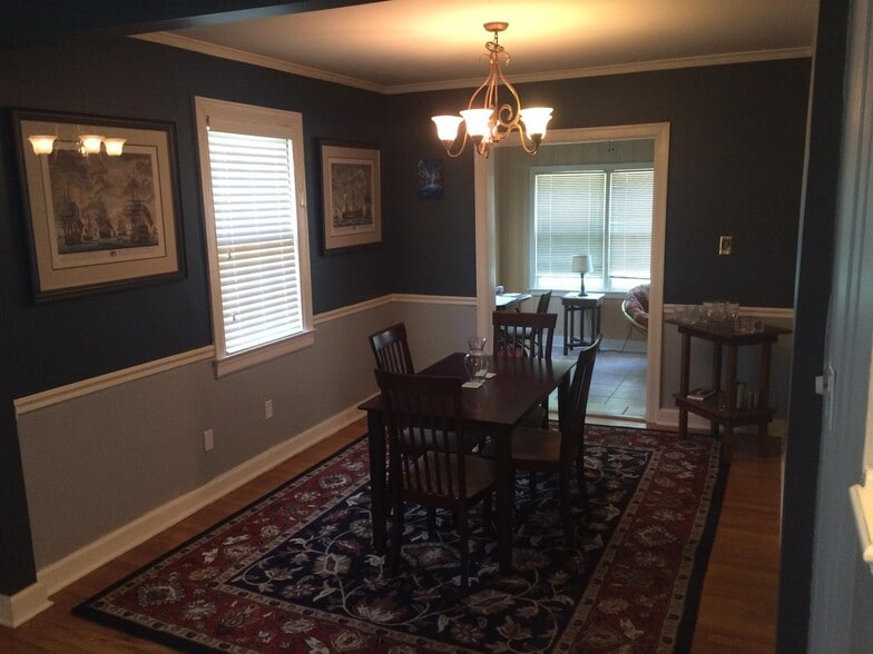 Dining room - 2069 Gorgas St
