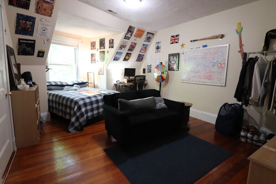 Building Photo - 5A Kendall St