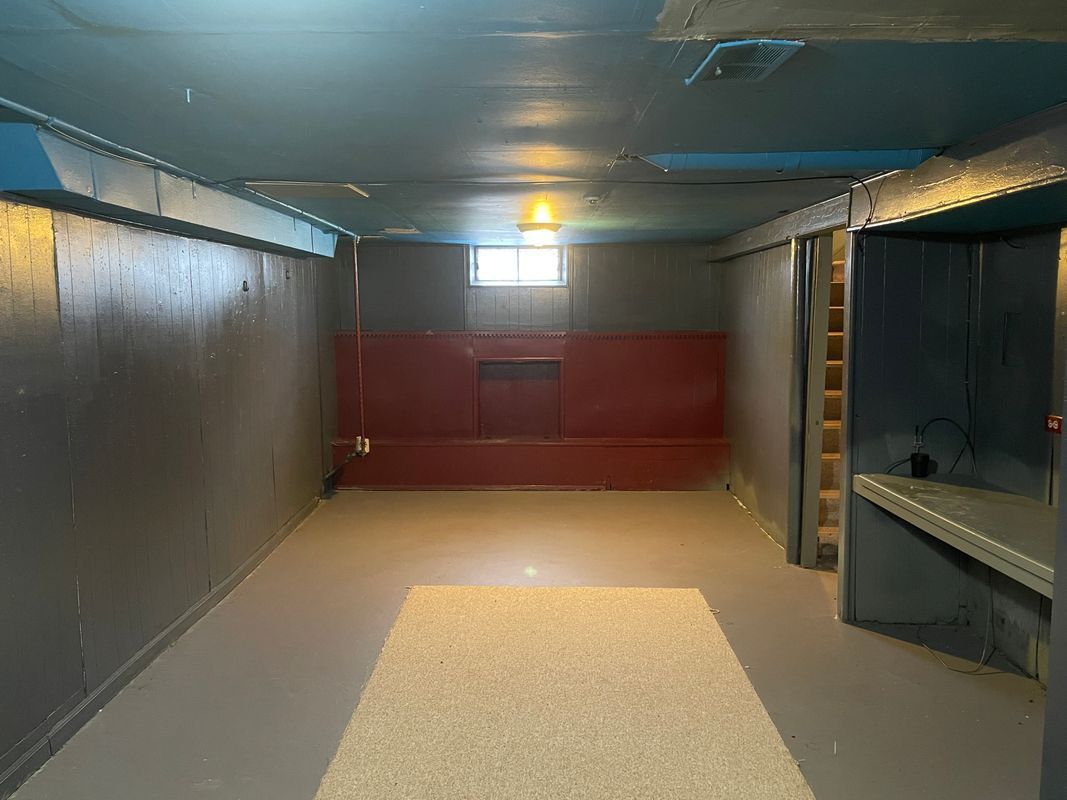 Building Photo - 4331 6th St