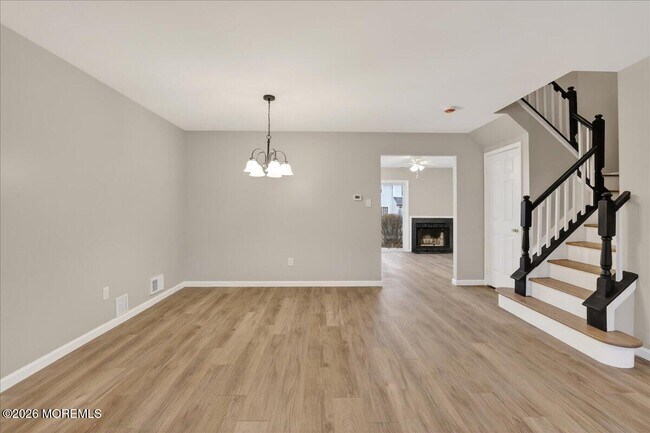 Building Photo - 251 Sugar Maple Ct