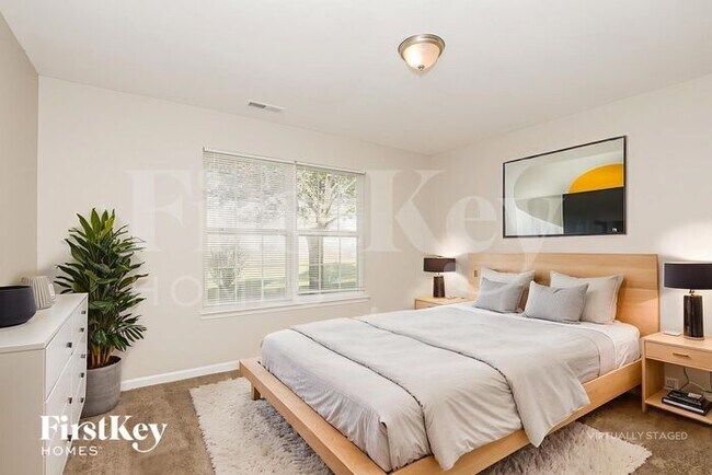 Building Photo - 9626 Piper Lake Dr