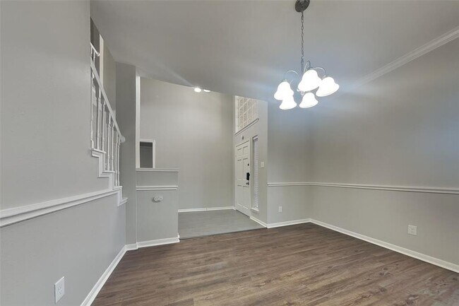 Building Photo - 6226 Langham Dr