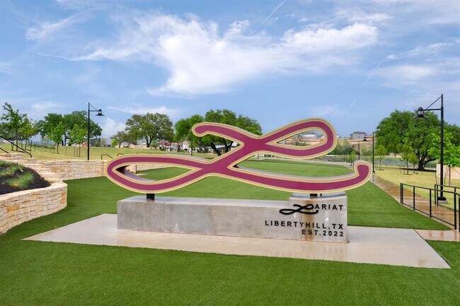 Building Photo - 236 Travis Ln