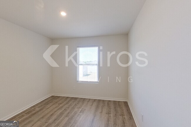 Building Photo - 2826 Jordan Ave