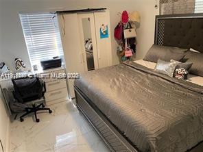 Building Photo - 1649 NE 171 St