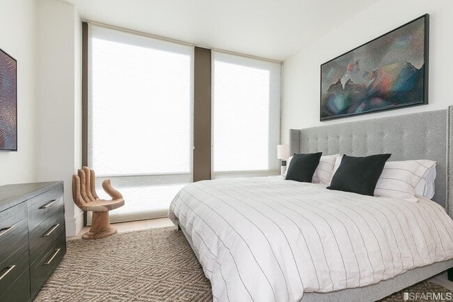 Building Photo - 288 Pacific Ave