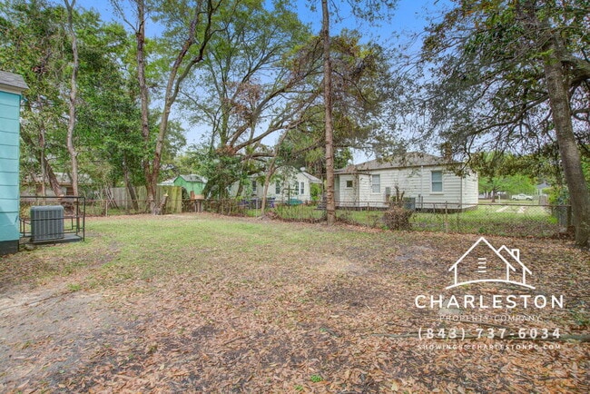 Building Photo - 2607 Madden Dr