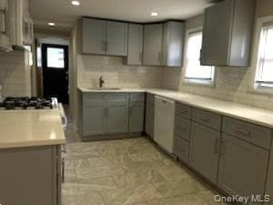 Building Photo - 89 2nd St