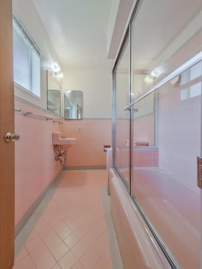 Building Photo - 21 El Cerrito Ave