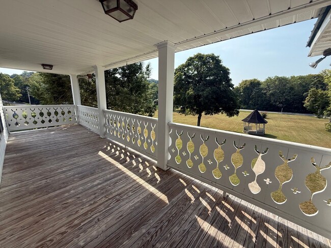 Building Photo - Historic Southern Estate on 127 Acres with...
