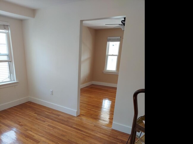 Building Photo - 1 bedroom in Quincy MA 02171