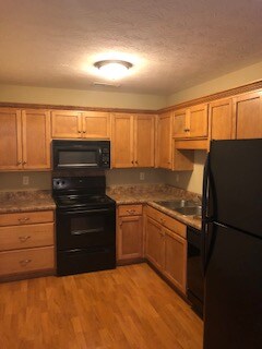 Building Photo - 201 McFadin Station St