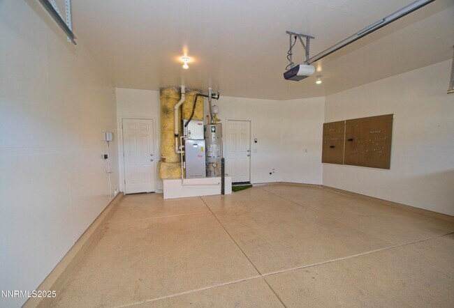 Building Photo - 1558 Teal Dr