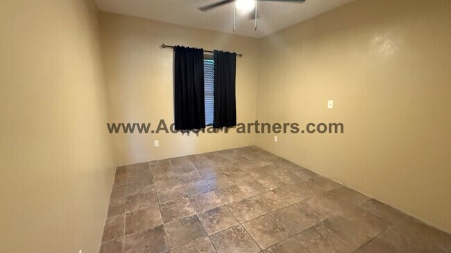Building Photo - Three bedroom townhome with community pool