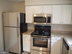 Building Photo - 4 Dulany Ct